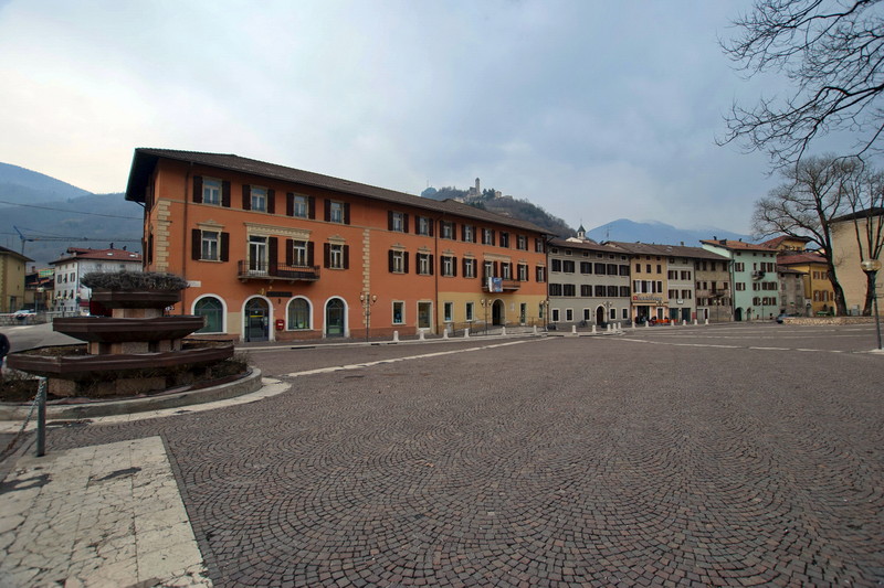''Piazza Degasperi'' - Borgo Valsugana