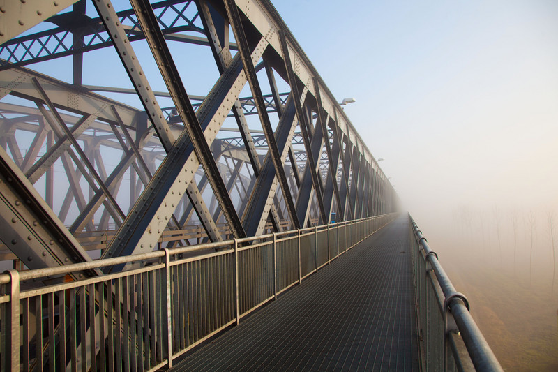 ''verso la nebbia'' - Castelvetro Piacentino