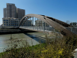 Il ponte del Green Leaves