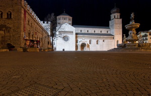 Piazza deserta