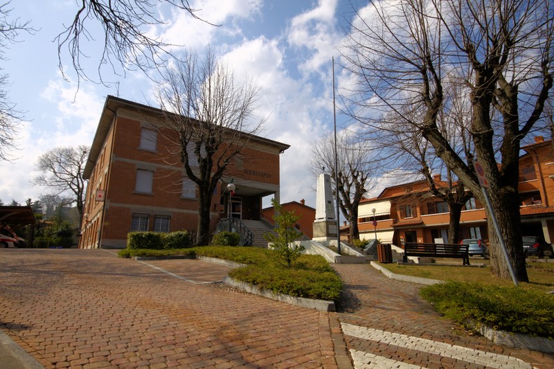 ''Piazzetta Comunale'' - Baiso