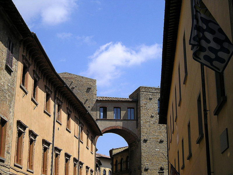 ''Nel centro storico'' - Volterra