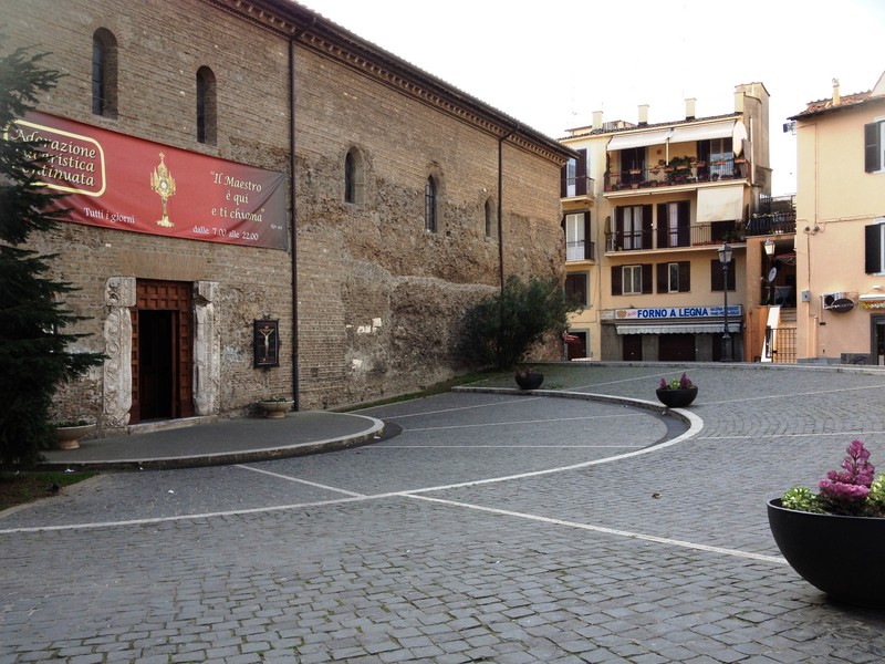 ''Non e’ a Roma'' - Albano Laziale