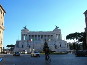 Piazza Venezia  Vittoriano