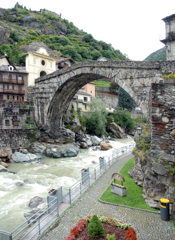 ''Il Ponte Romano'' - Pont-Saint-Martin