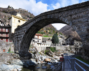 Ponte Romano sul Lys