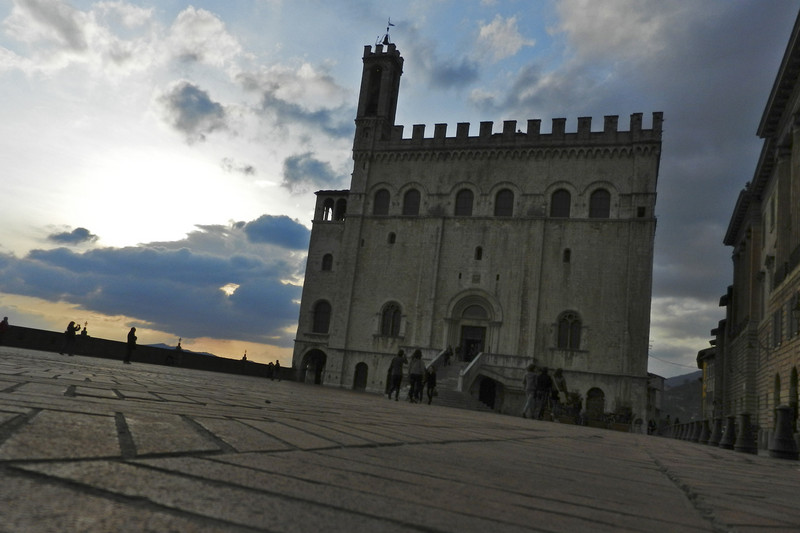 ''Linee oblique'' - Gubbio