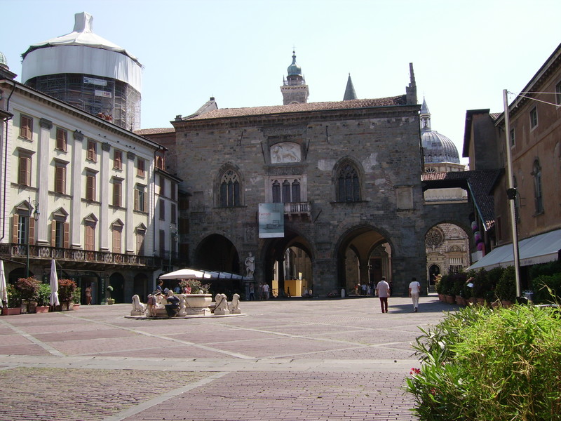 ''Piazza Vecchia in Città Alta'' - Bergamo