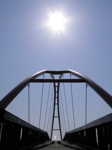 il ponte soleggiato