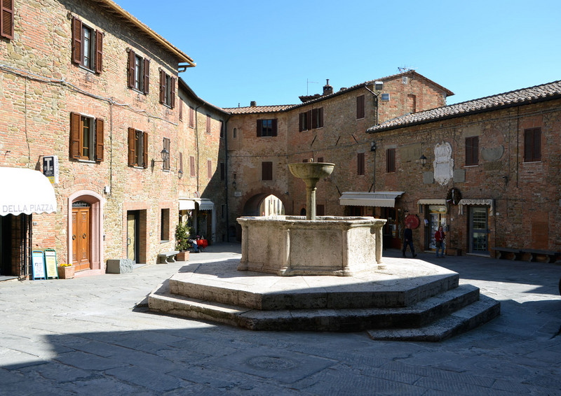 ''Piazza Umberto I a Panicale'' - Panicale