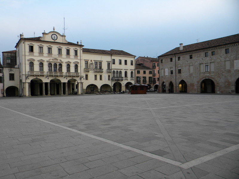 ''PIAZZA   MAGGIORE'' - Este