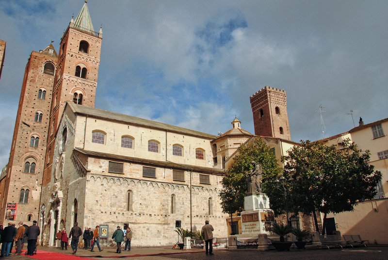 ''ai caduti..ingauni..'' - Albenga