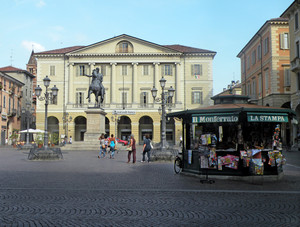 Invito alla lettura in piazza