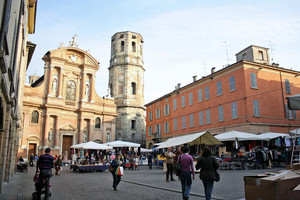 Piazza San Prospero