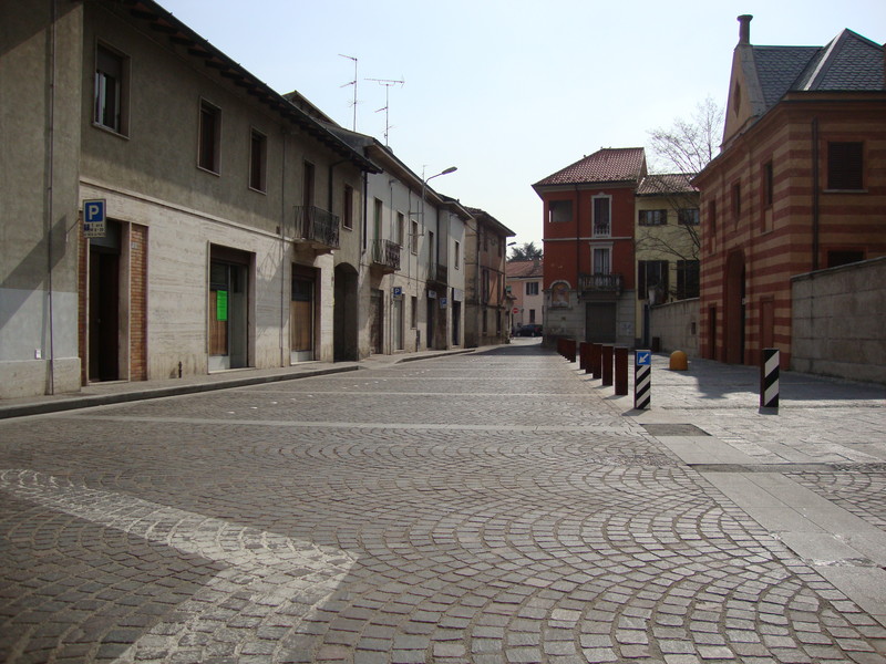 ''Paese piccolo= piccole piazze'' - Cabiate