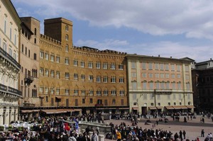Siena………………..Piazza del Campo