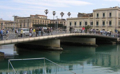 46330-800x496 46330-800x496