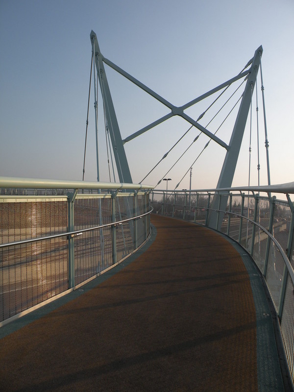 ''passeggiare sulla tangenziale….'' - Modena