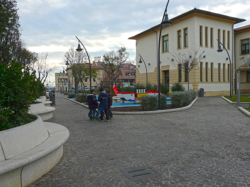 ''Una bici per tre….'' - Castiglione della Pescaia