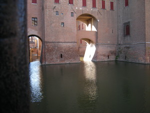 ponte plurimo castello Ferrara