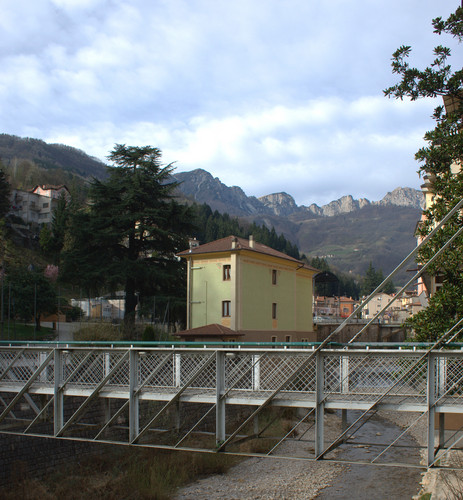 47280-741x800 47280-741x800