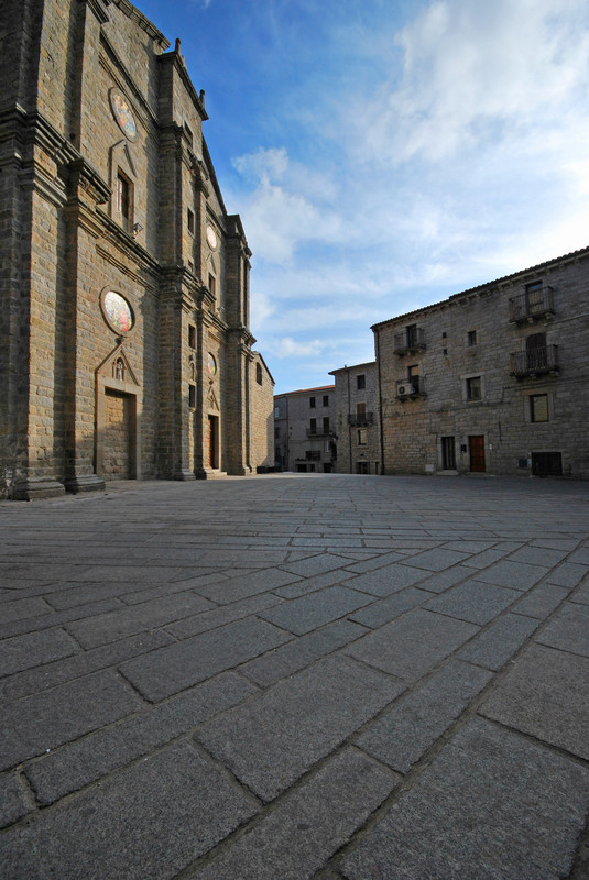 ''Senza linee cadenti'' - Tempio Pausania