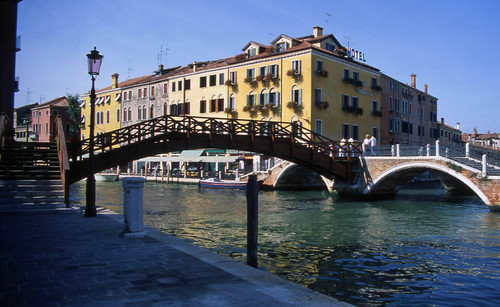 Venezia(VE): Ponte dei Tre Ponti Venezia(VE): Ponte dei Tre Ponti