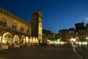Mantova Piazza delle Erbe
