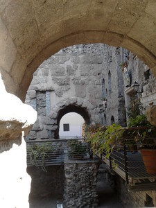 AOSTA  NEL CENTRO DELLA CITA IL PONTE E UN PEZZO DI STORIA