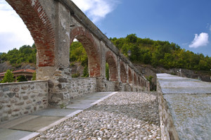 Il vecchio ponte Romanico