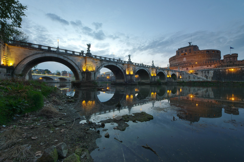 ''Affiora il fondo del Tevere'' - Roma