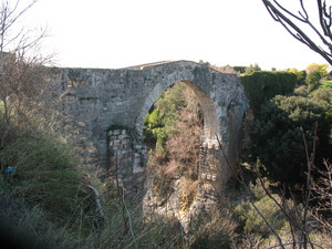 Il ponte presso l’antica città etrusca