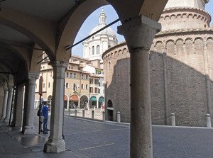 P.za delle Erbe e P.za Concordia