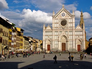 Una classica piazza fiorentina