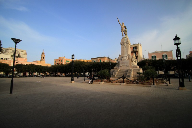 ''Piazza Vittorio Emauele'' - Monopoli