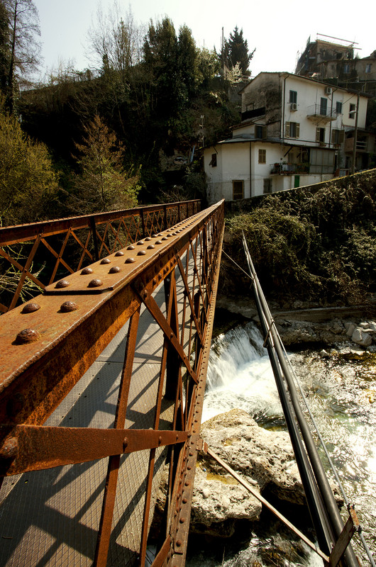 ''il ponte di ferro'' - Massa