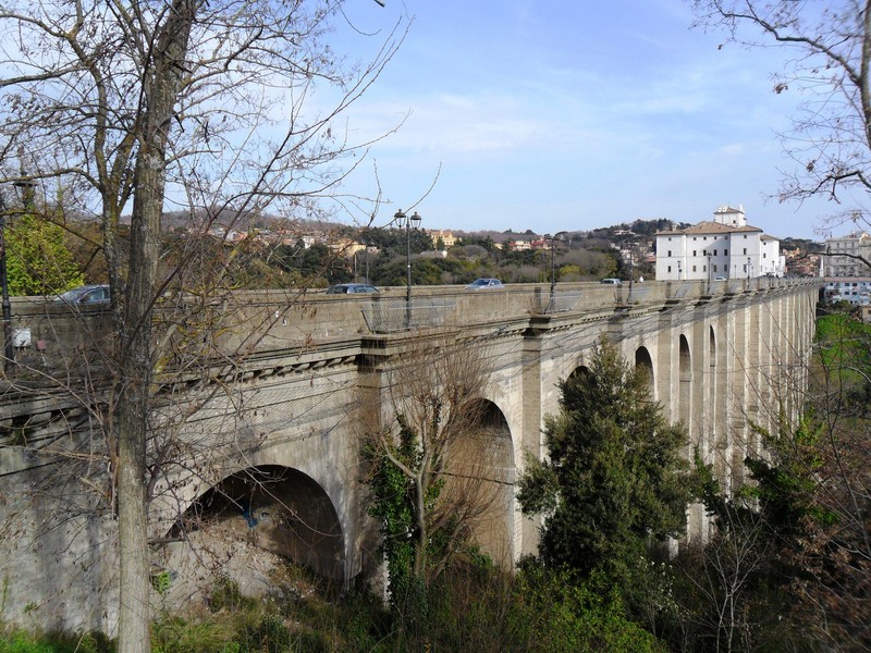 ''Un ponte per la capitale della porchetta!!!'' - Ariccia