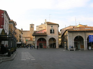 Vita in Piazza Malvezzi