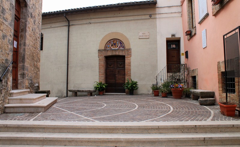 ''La piazzetta nella frazione di Quadrelli'' - Montecastrilli