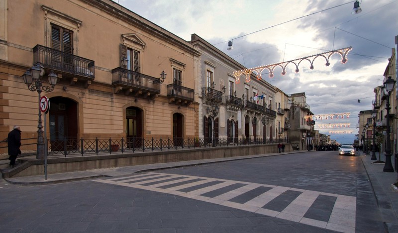 ''P. della Repubblica'' - Valguarnera Caropepe