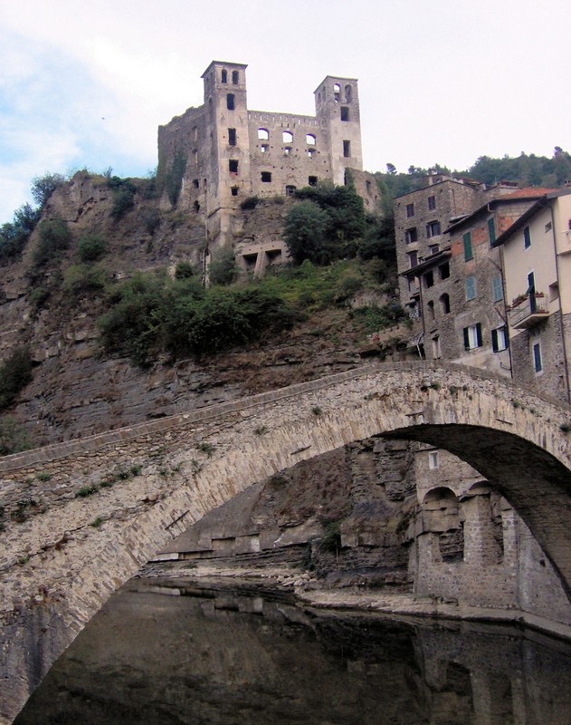 ''Sotto il castello dei Doria.'' - Dolceacqua