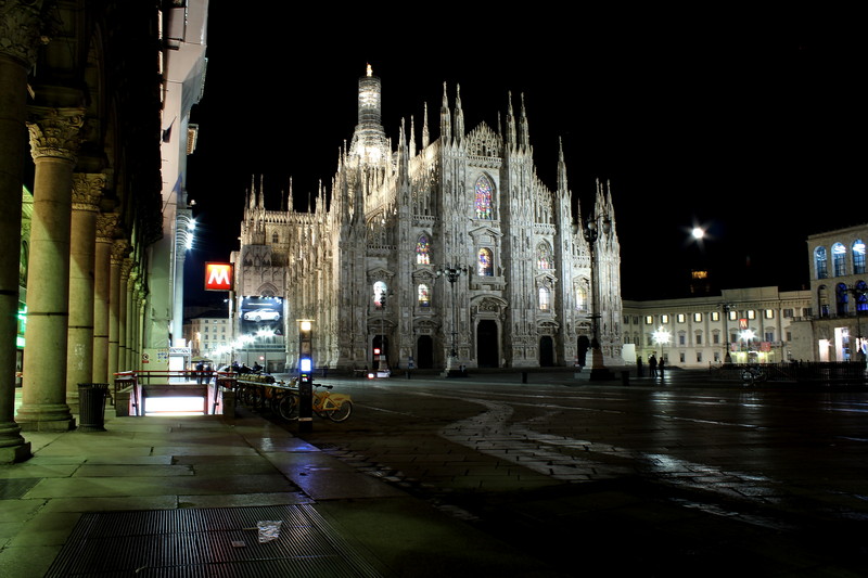 ''Milano Lunatica'' - Milano