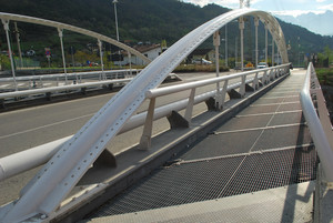 Il ponte sul confine