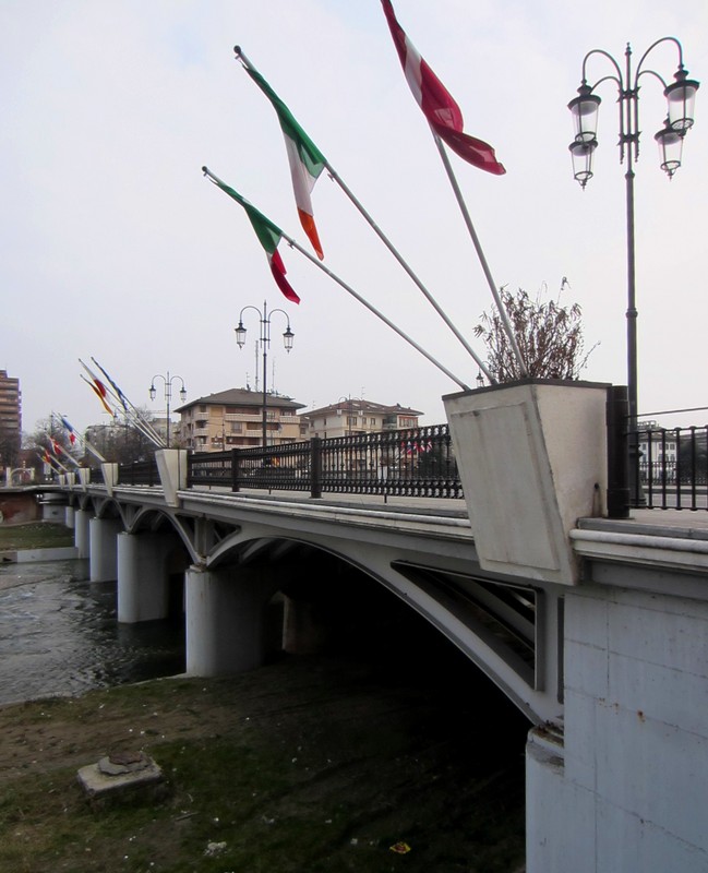 ''Bandiere nuove'' - Parma