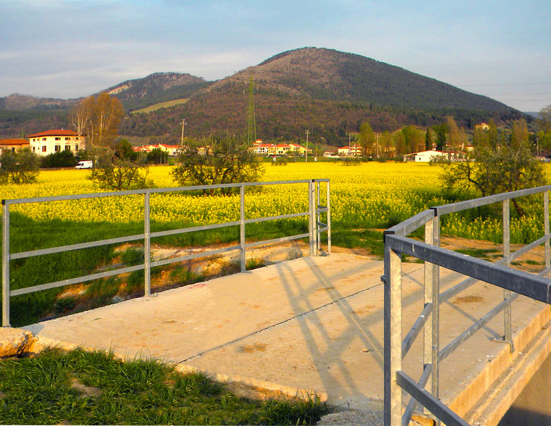 ''Solo un passaggio tra i campi'' - Montemurlo