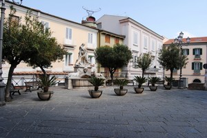 Piazza Umberto I
