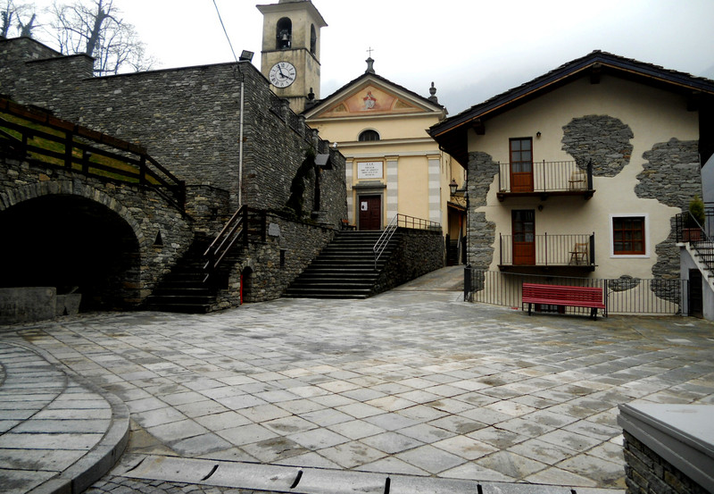 ''Pace nella piazza a Pontboset'' - Pontboset