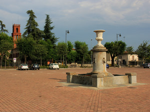 Piazza Fratelli Mariano