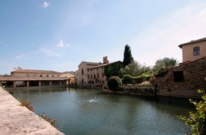 Piazza delle Sorgenti – Bagno Vignoni