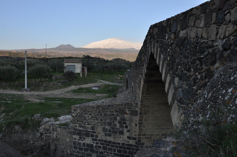 ''Il ponte dei Saraceni.'' - Adrano